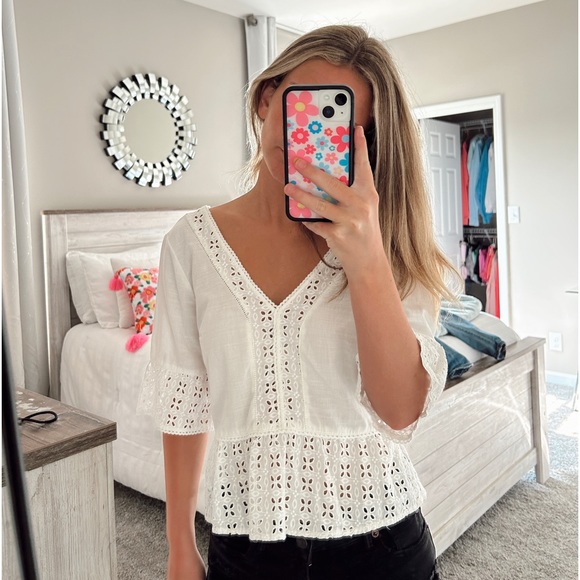 white 3/4 length blouse - Picture 1 of 1
